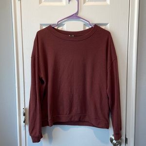 Maroon Women’s Top